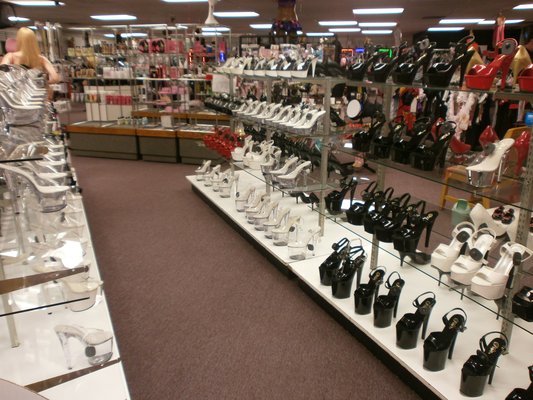 stripper shoes store